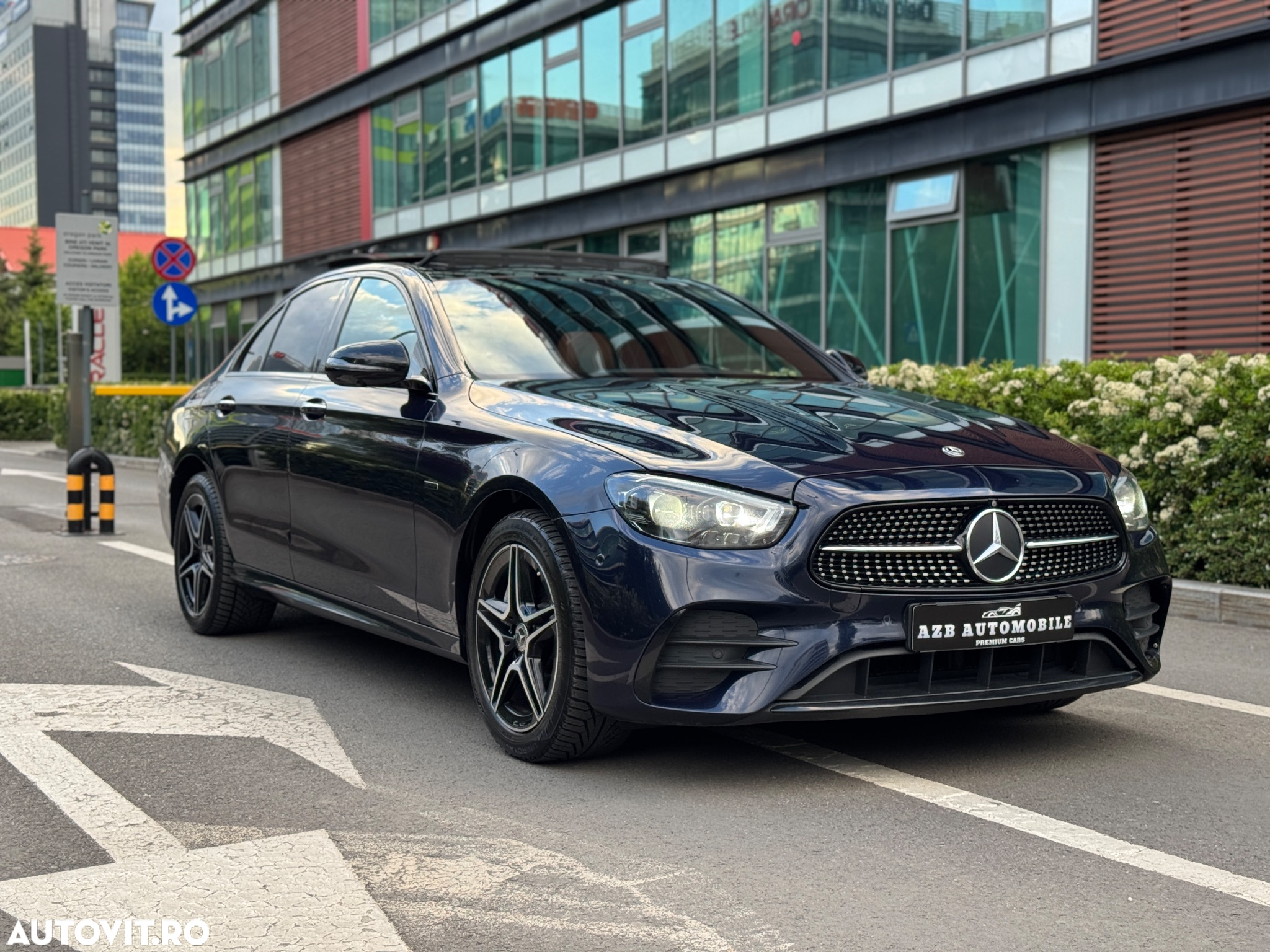 Mercedes-Benz E 300 de T 9G-TRONIC AMG Line - 4
