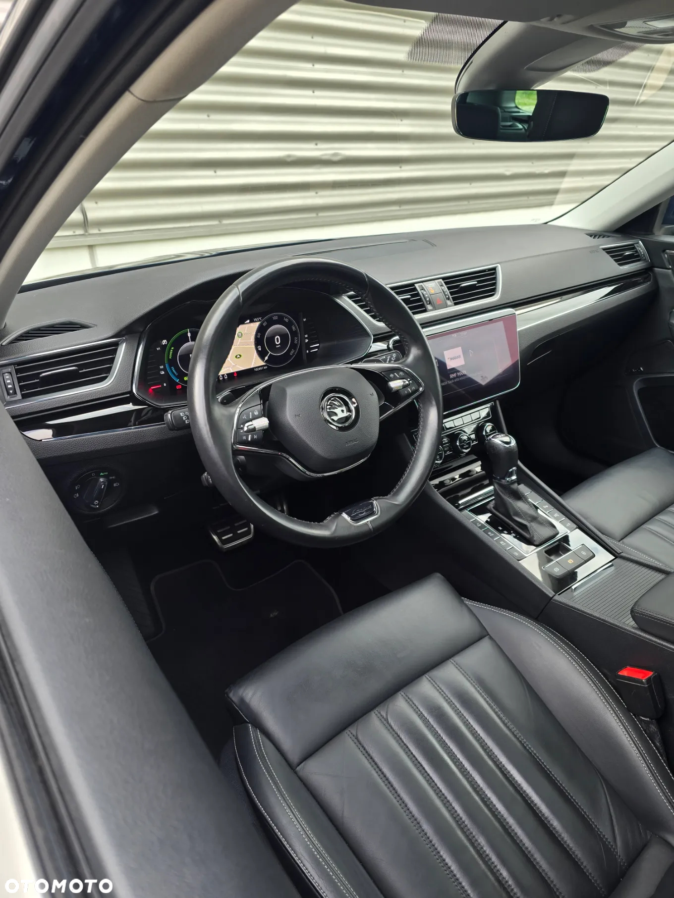 Skoda Superb Combi 1.4 TSI iV DSG L&K - 9