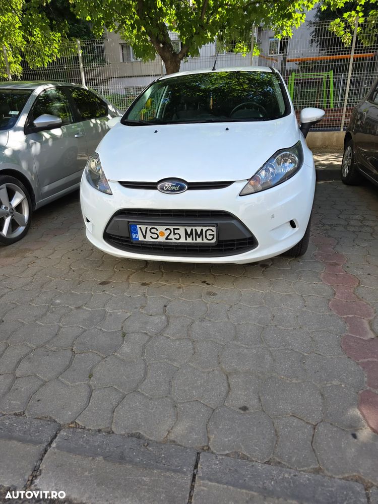 Ford Fiesta 1.4 TDCI Ambiente - 1