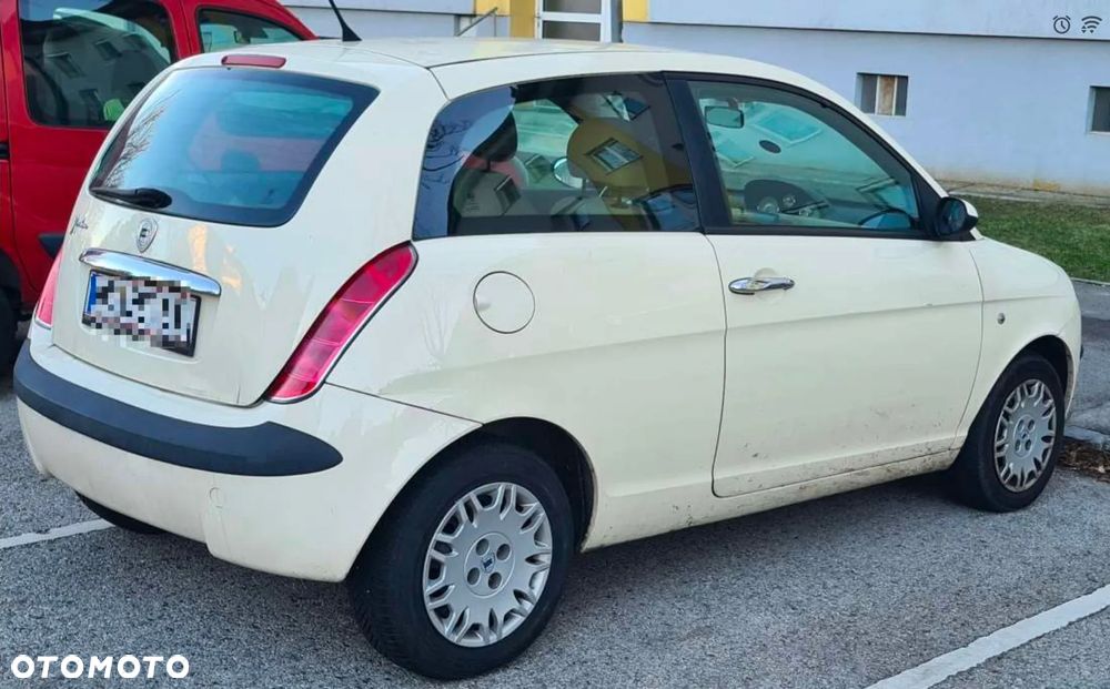 Lancia Ypsilon Y 1.2 8v - 6