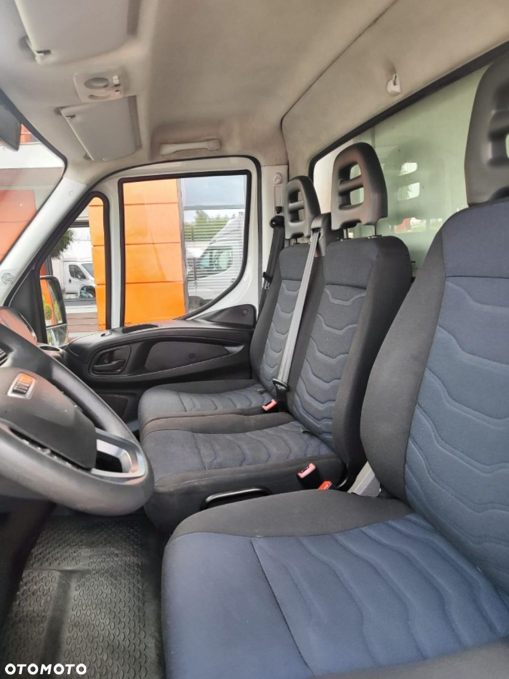 Iveco Daily - 12