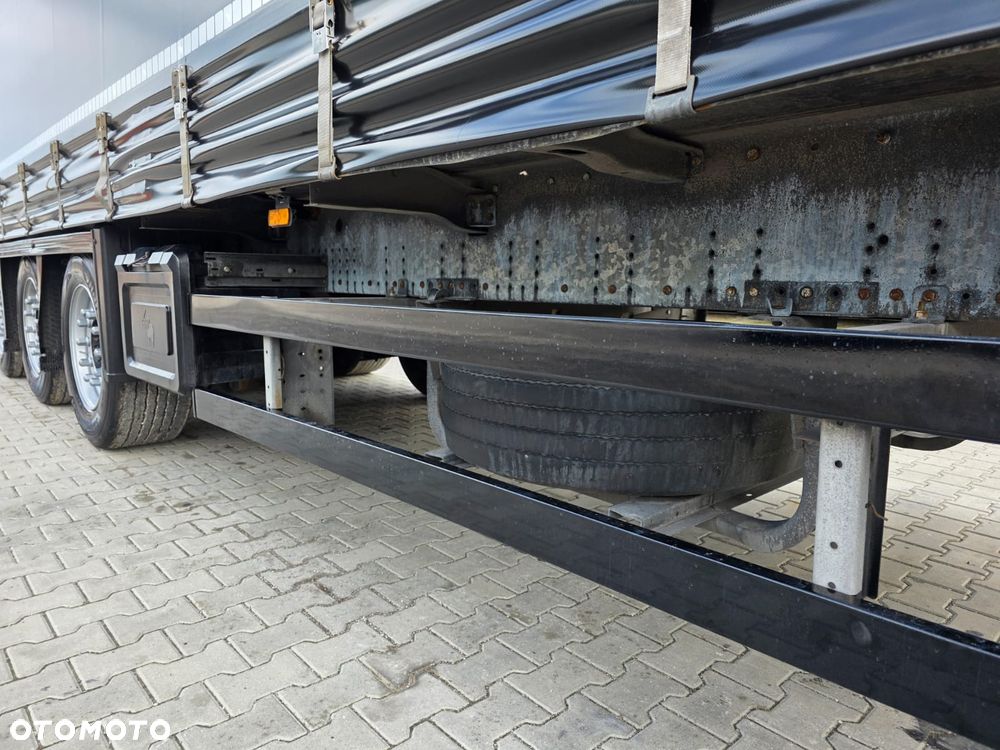 Schmitz Cargobull / FIRANKA / VARIOS / OS PODNOSZONA / CZTERY POZIOMY JAZDY / MULTI LOCK / XL - 14