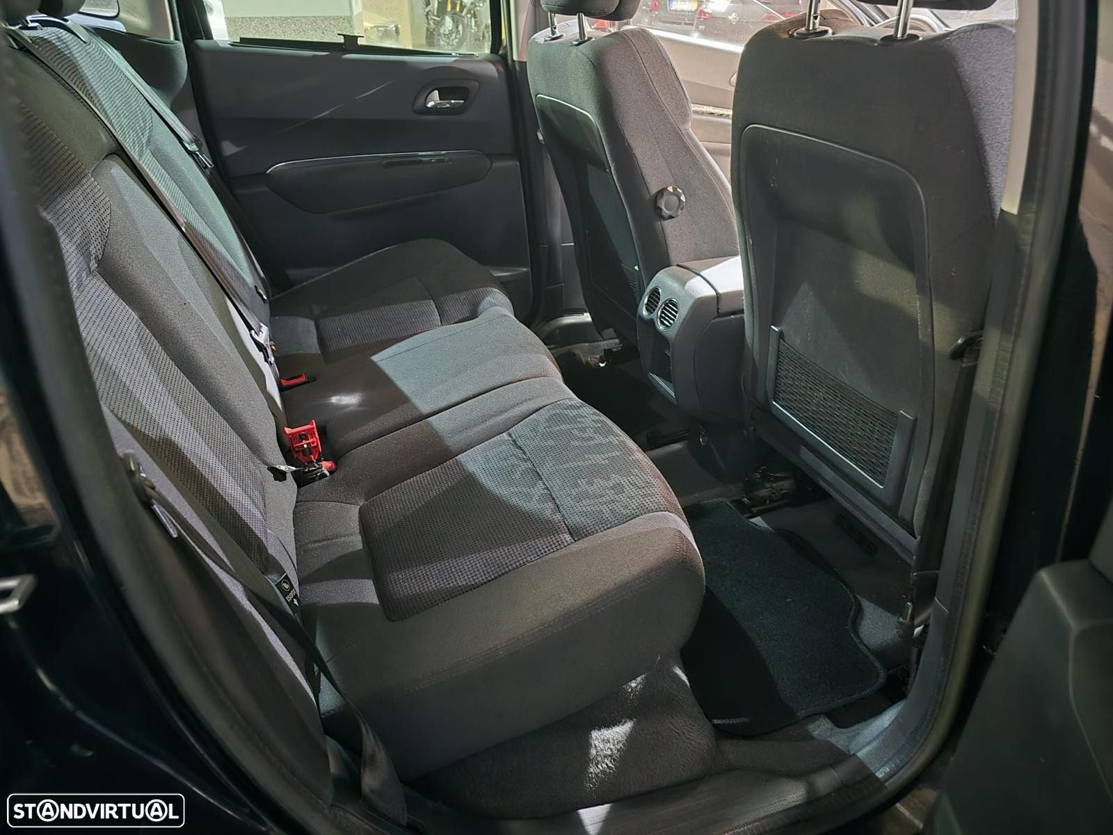 Peugeot 3008 1.6 e-HDi Active 2-Tronic - 10