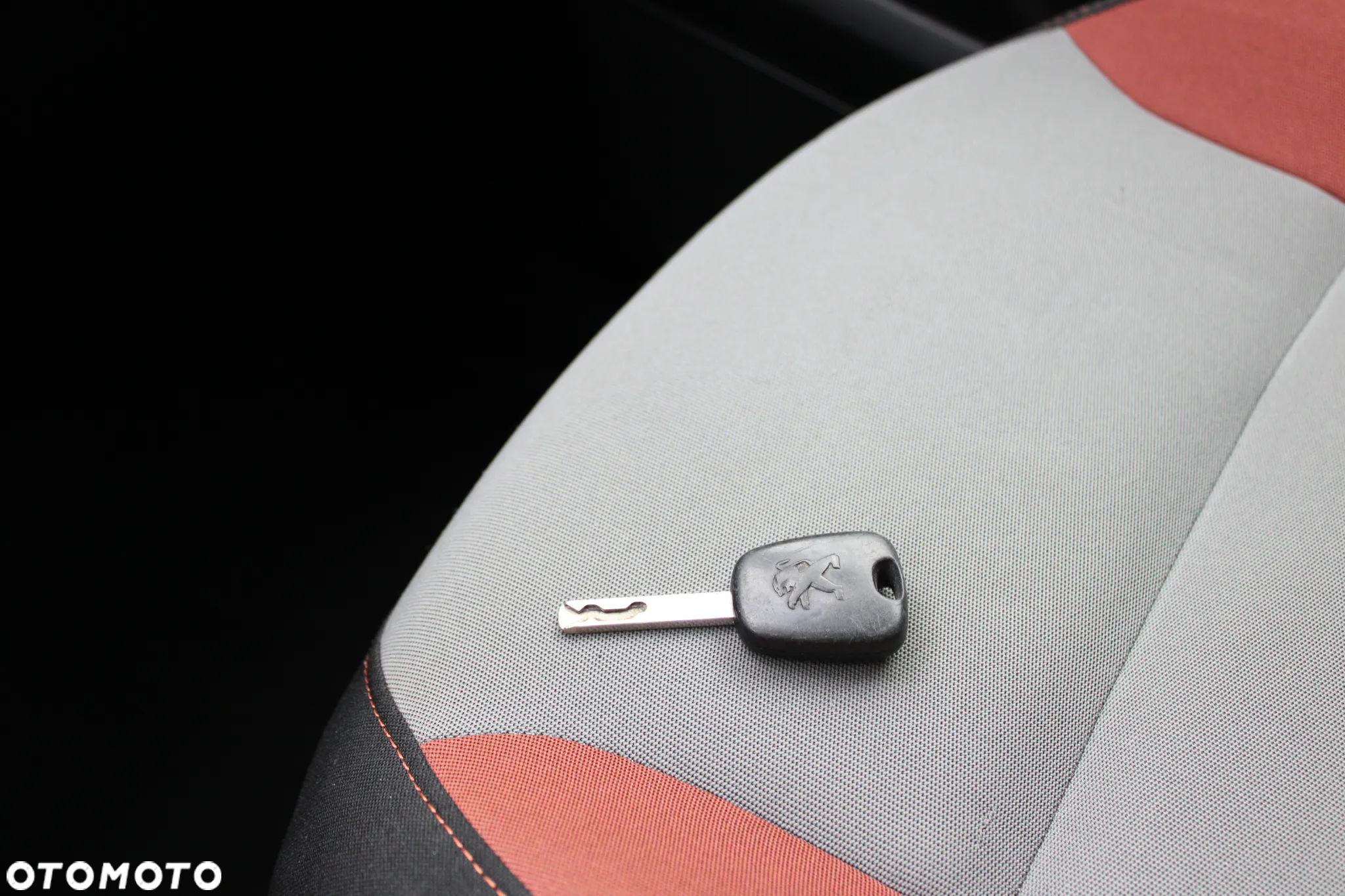 Peugeot Partner 1.6 BlueHDi Outdoor S&S - 32