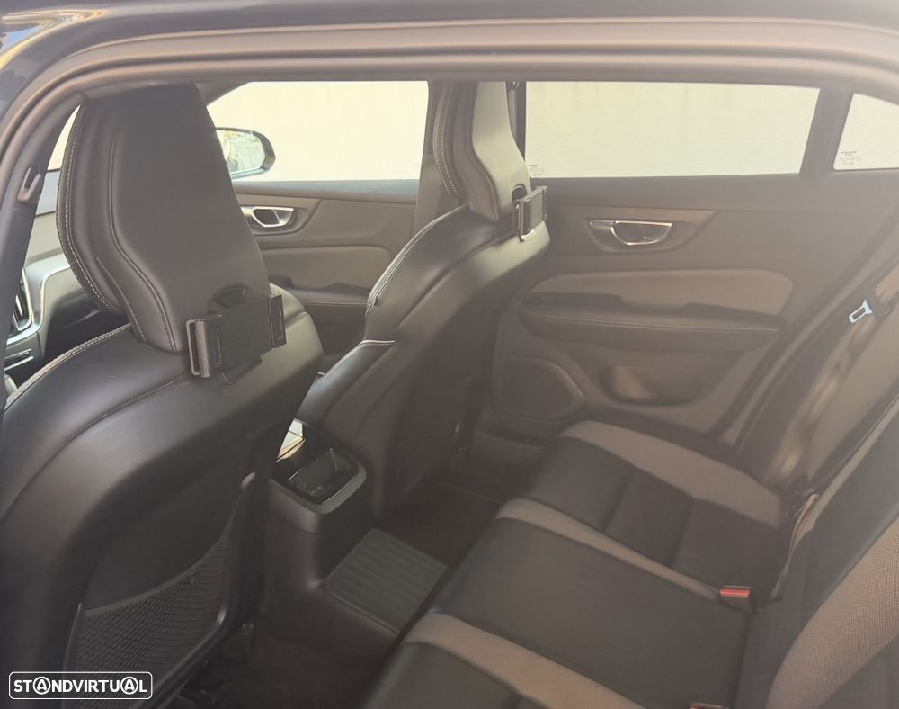 Volvo V60 - 35