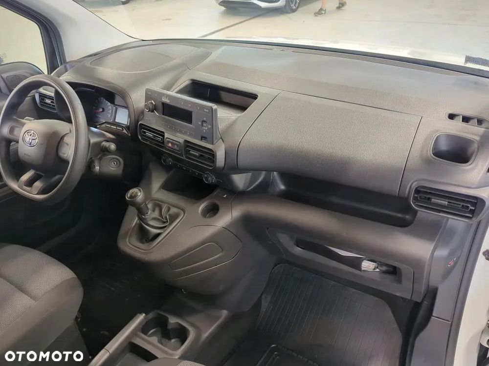 Toyota Proace City Furgon - 6