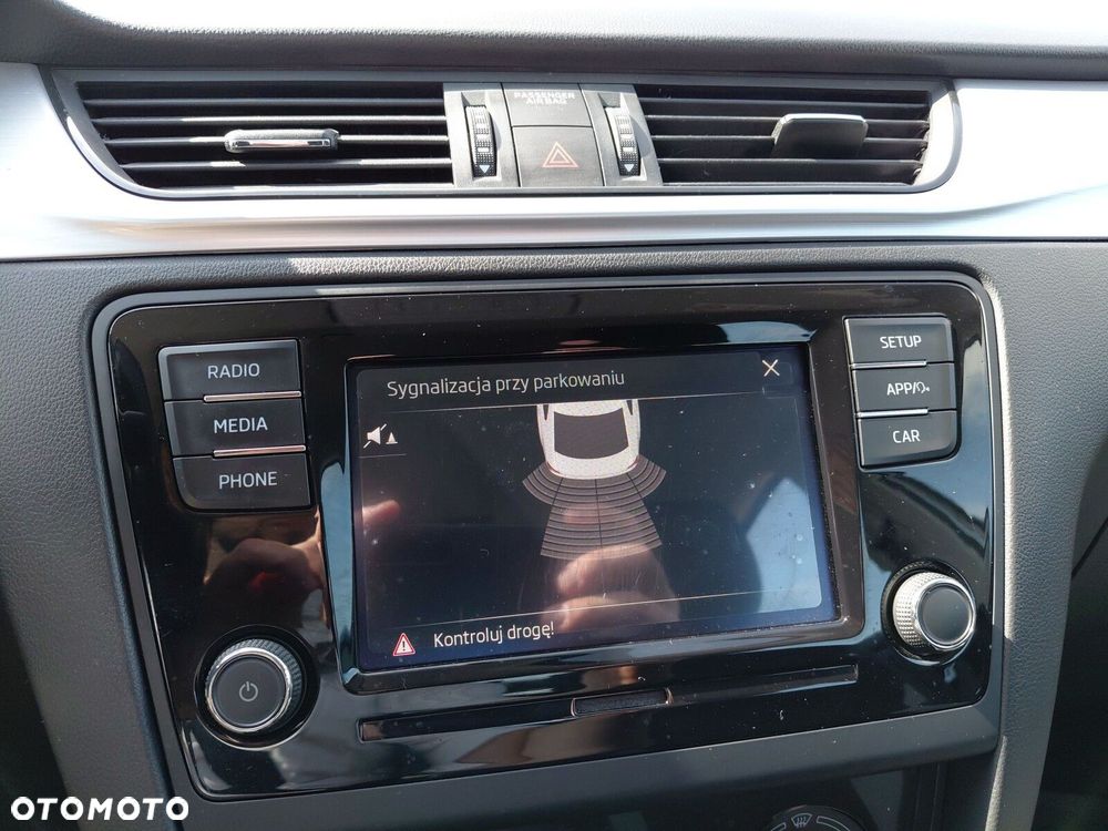 Skoda RAPID 1.0 TSI Ambition - 21
