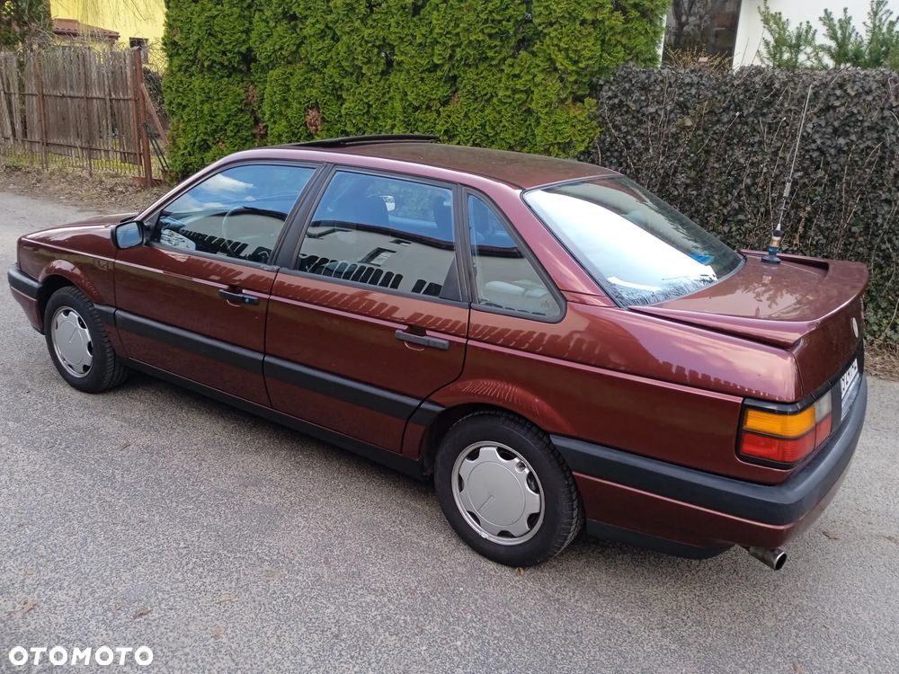 Volkswagen Passat 2.0 GL - 6
