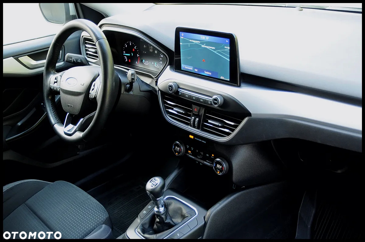 Ford Focus - 29