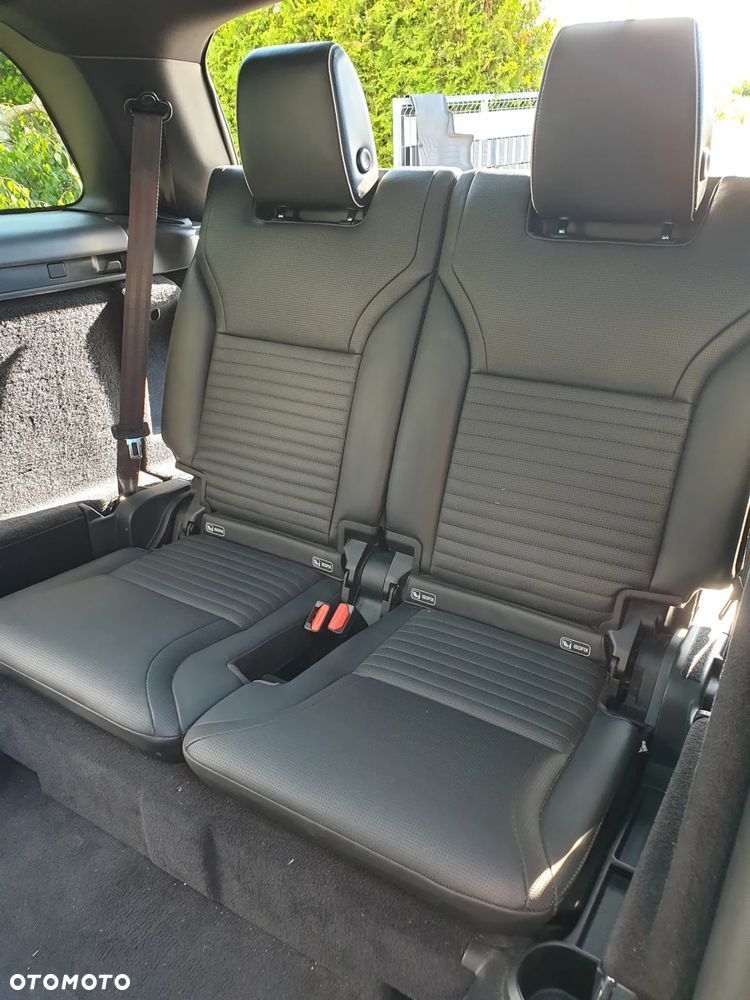 Land Rover Discovery 3.0 TD6 HSE Luxury - 24