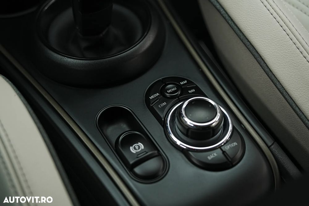 Mini Countryman Cooper Aut. Yours Trim - 36