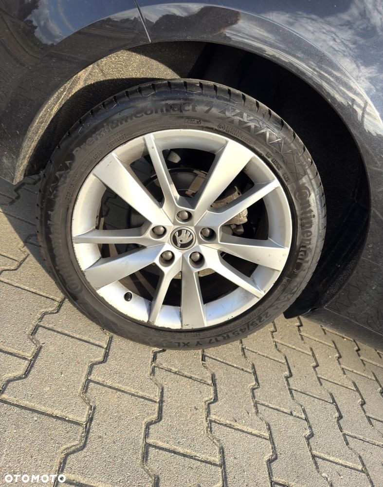 Skoda Octavia 2.0 TDI Ambition DSG - 14