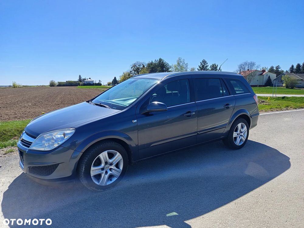 Opel Astra 1.7 CDTI ecoFLEX - 2