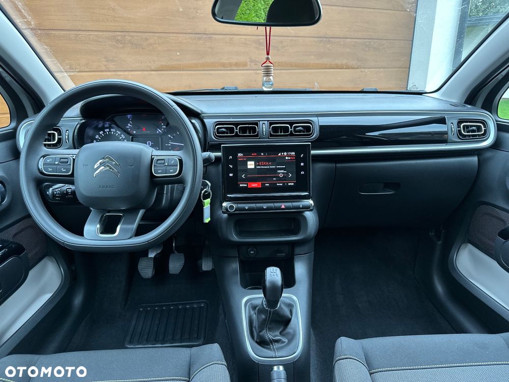 Citroën C3 1.2 PureTech Shine - 24