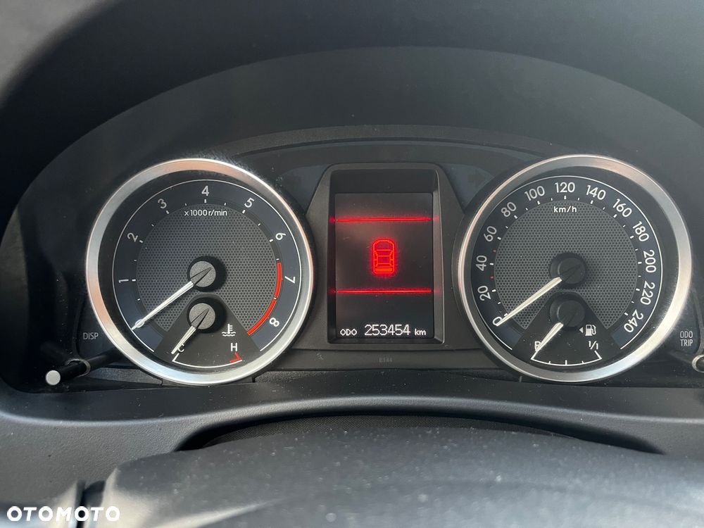 Toyota Auris 1.6 Premium - 10