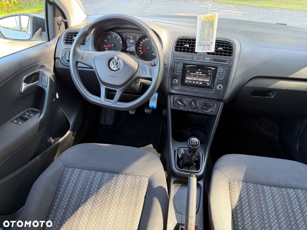 Volkswagen Polo - 19