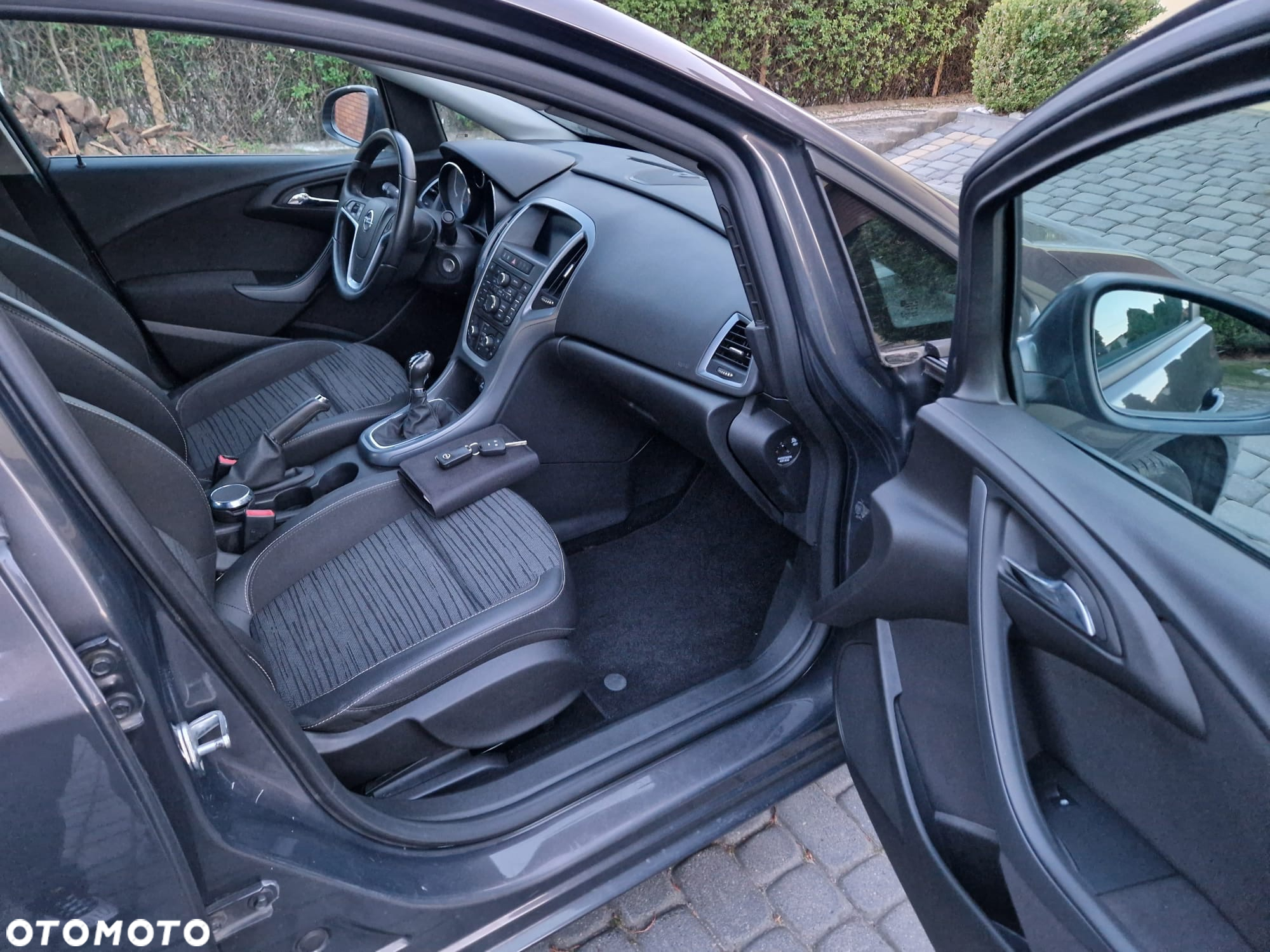 Opel Astra 1.3 CDTI DPF 150 Jahre - 11