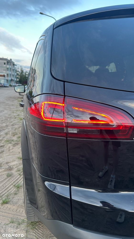 Ford S-Max 2.0 TDCi DPF Titanium - 28