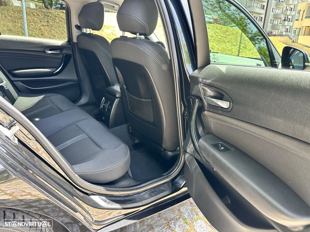 BMW 116 d EDynamics Line Sport - 28