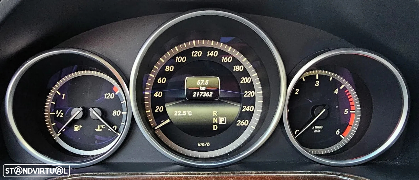 Mercedes-Benz E 350 BlueTEC Avantgarde BE - 12