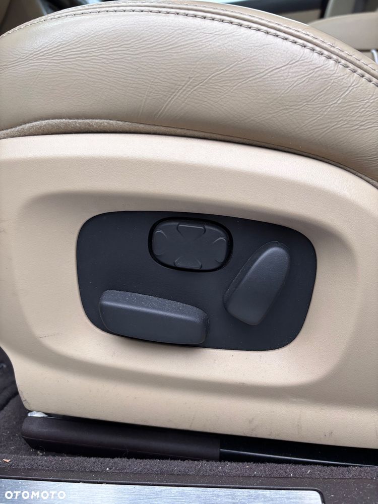 Jaguar XF 3.0 T AWD Premium Luxury - 10