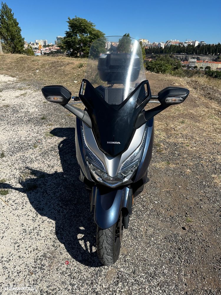 Honda Forza 300 - 2