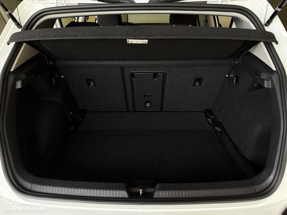 VW Golf 1.0 TSI Life - 17