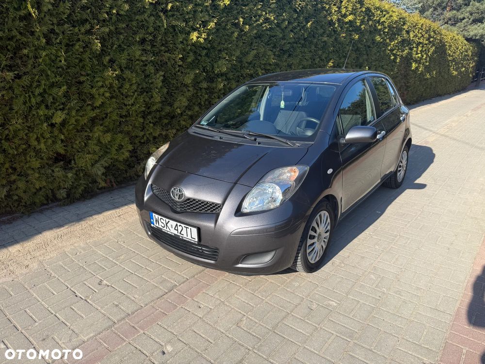 Toyota Yaris 1.33 Terra - 3