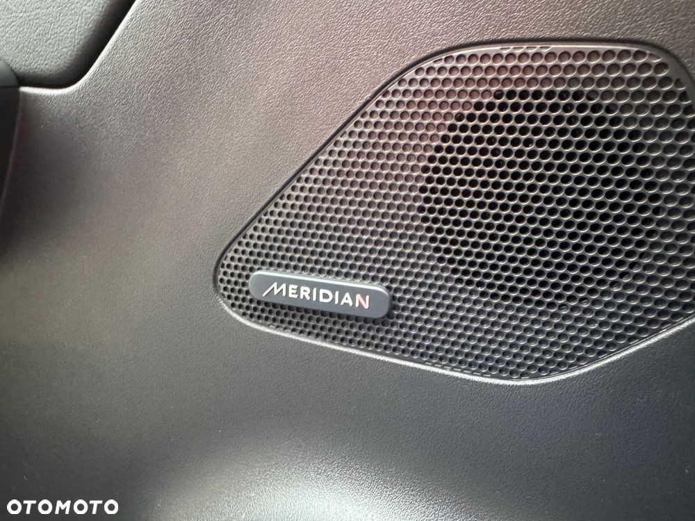 Jaguar F-Pace 2.0 i4P AWD R-Sport - 24