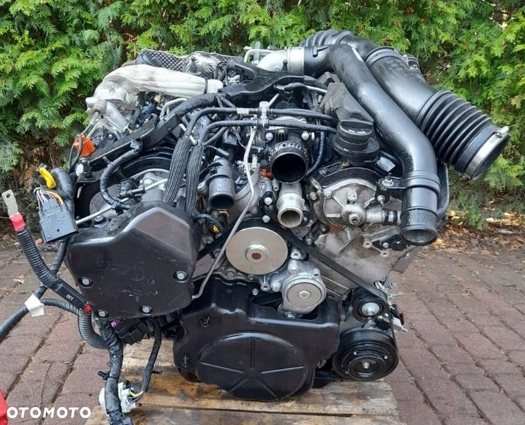 JEEP GRAND CHEROKEE 3,0 VM44 EXF SILNIK KOMPLETNY - 4