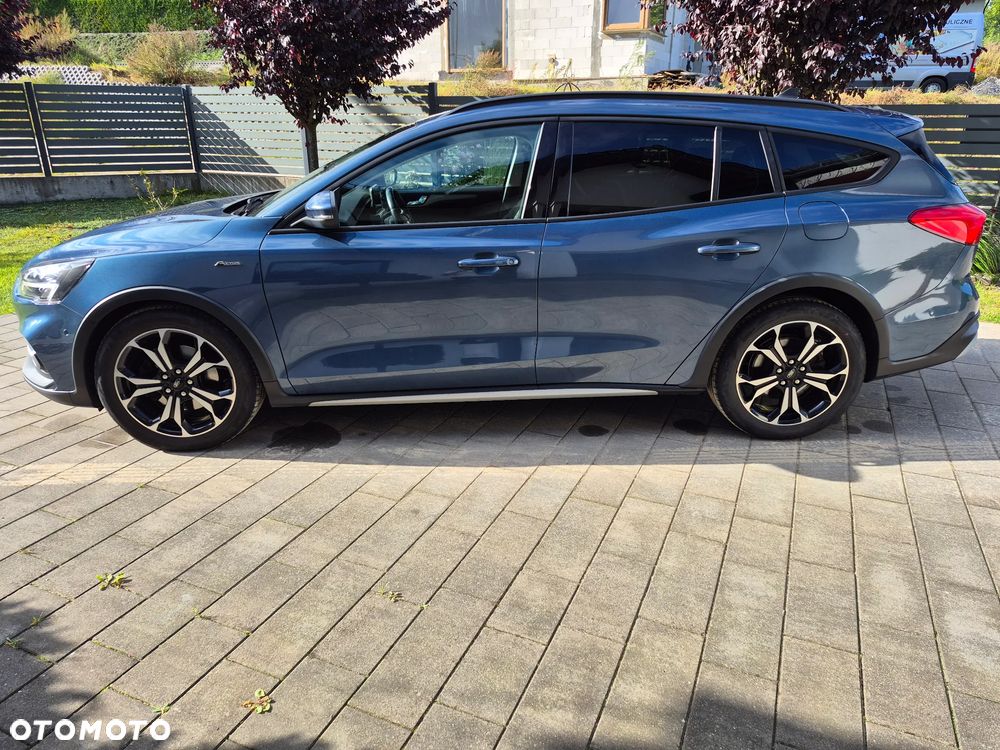 Ford Focus 1.5 EcoBoost Active - 4