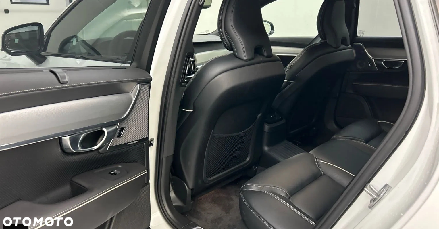 Volvo S90 T8 AWD Plug-In Hybrid Ultimate Dark - 15