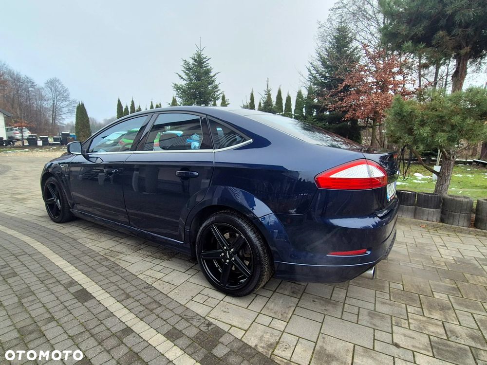 Ford Mondeo 2.5 Black Magic - 15