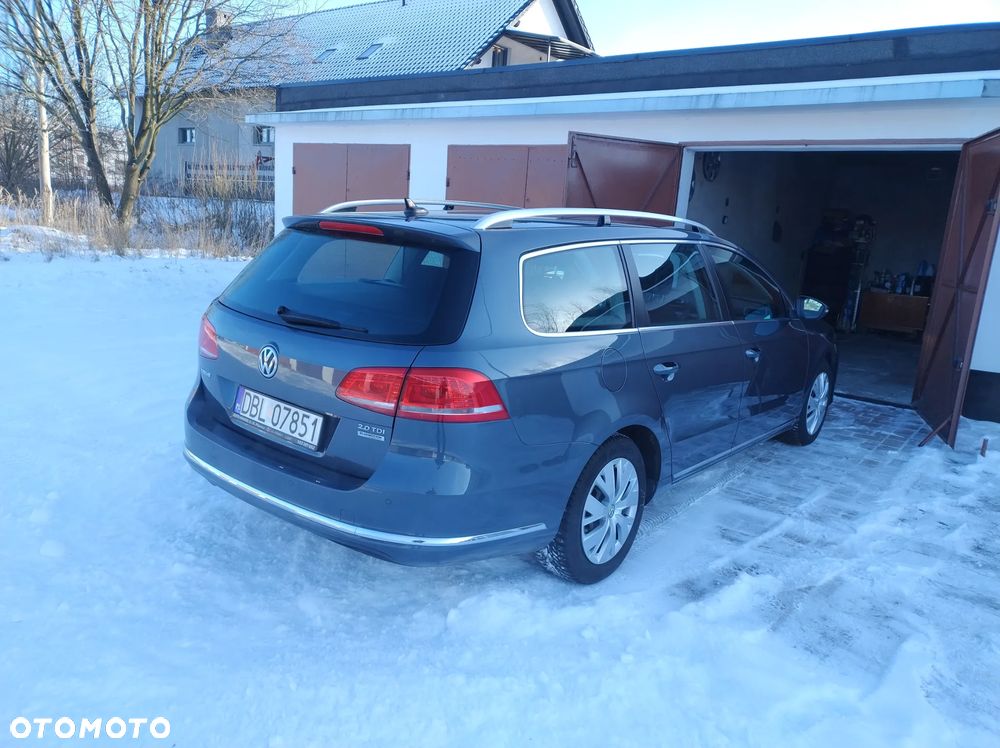Volkswagen Passat 2.0 TDI BlueMotion Technology Comfortline - 12
