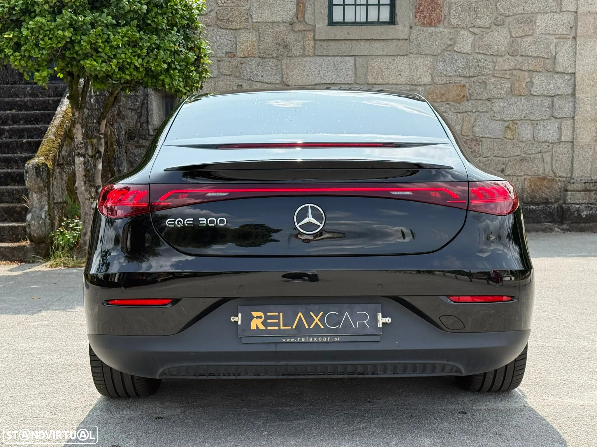 Mercedes-Benz EQE - 8