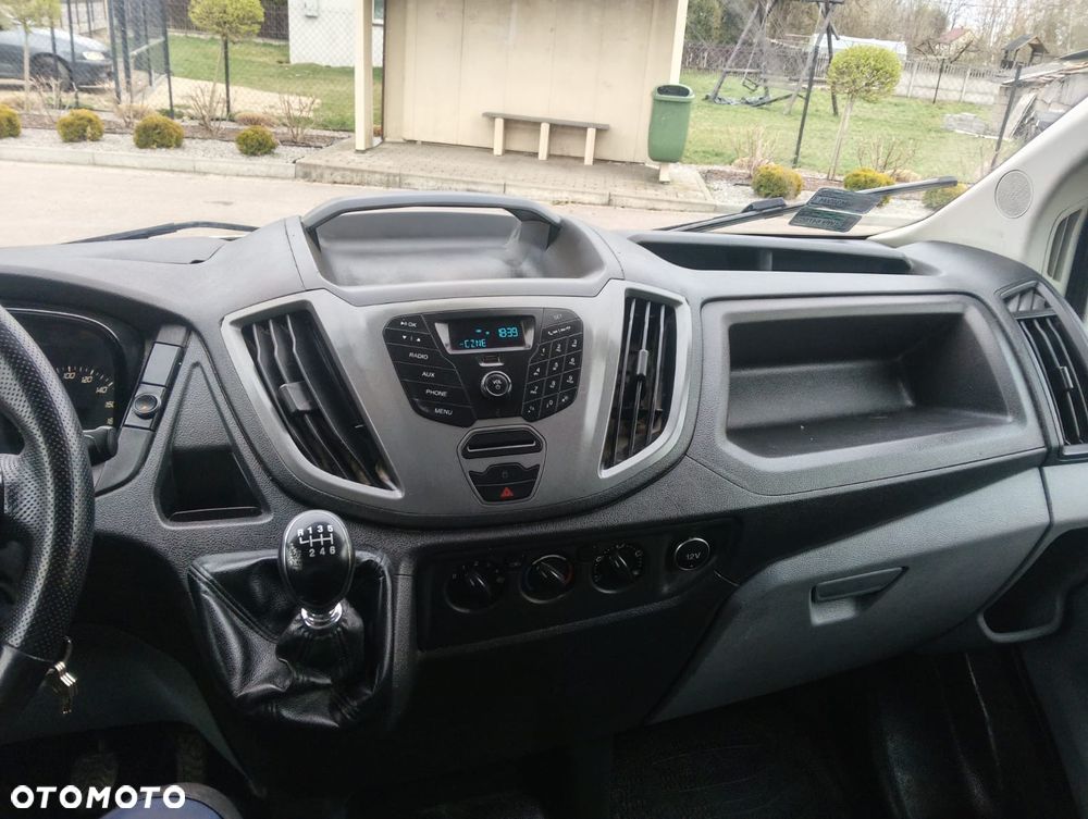 Ford Transit - 14