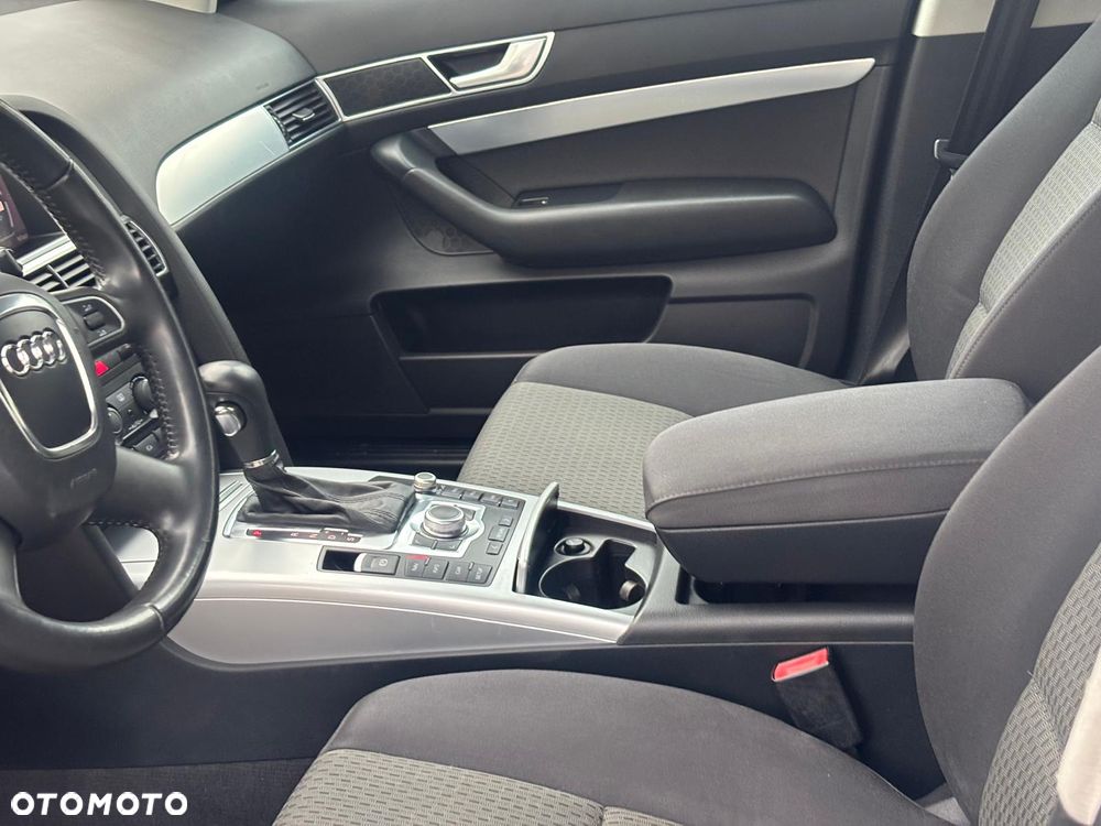 Audi A6 Avant 2.0 TDI Multitronic - 24