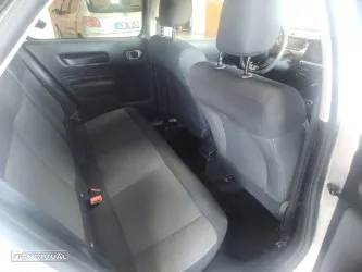 Citroën C4 Cactus 1.6 BlueHDi Feel ETG6 - 32