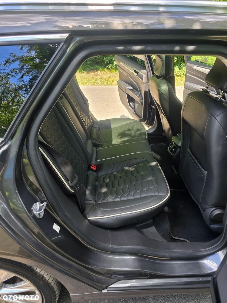Ford Mondeo 2.0 TDCi PowerShift-Aut Allrad Vignale - 24