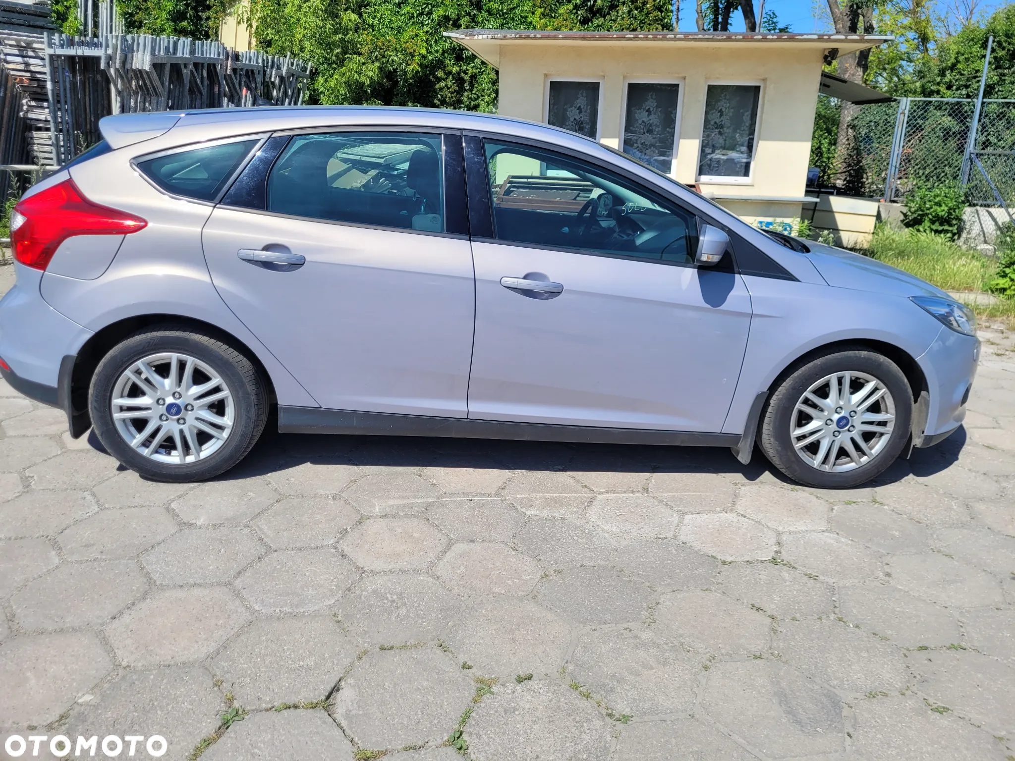 Ford Focus 1.0 EcoBoost Edition - 27