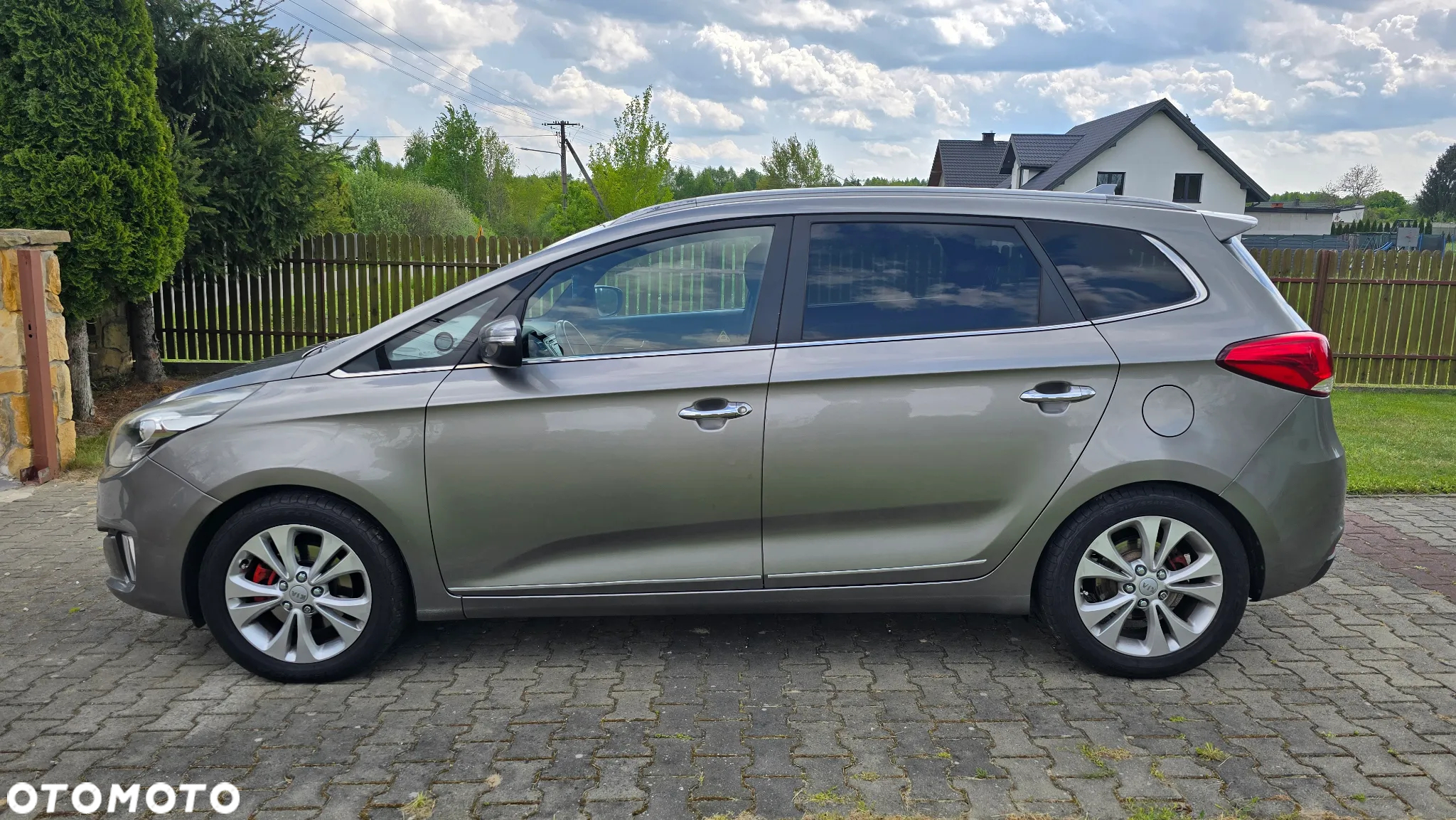 Kia Carens 1.7 CRDi L 7os - 2