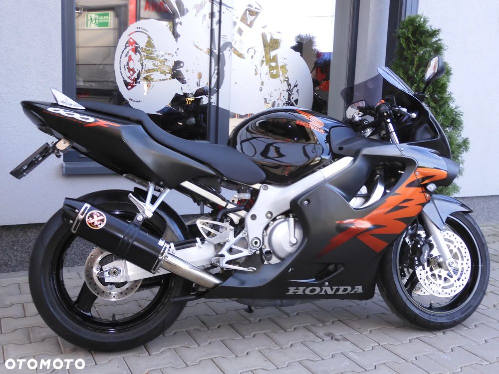 Honda CBR - 15