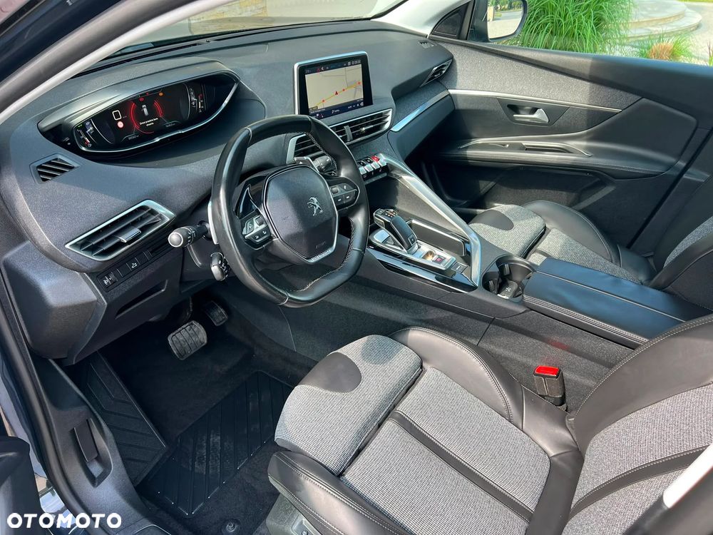 Peugeot 3008 - 12