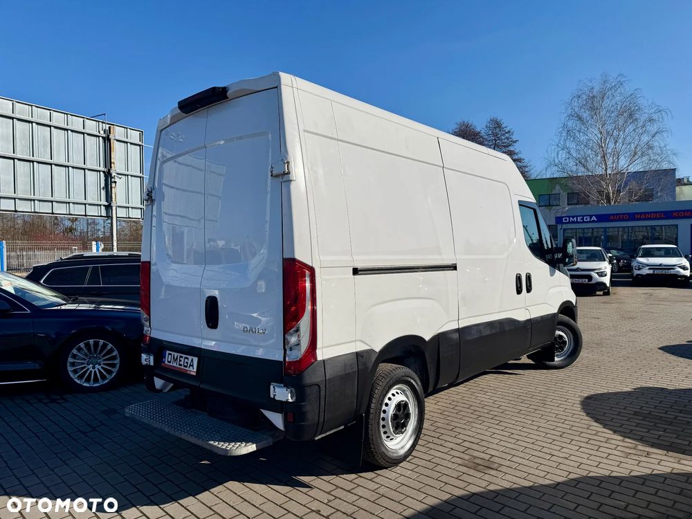 Iveco DAILY 35S12V 2,3 352 H2 - 2