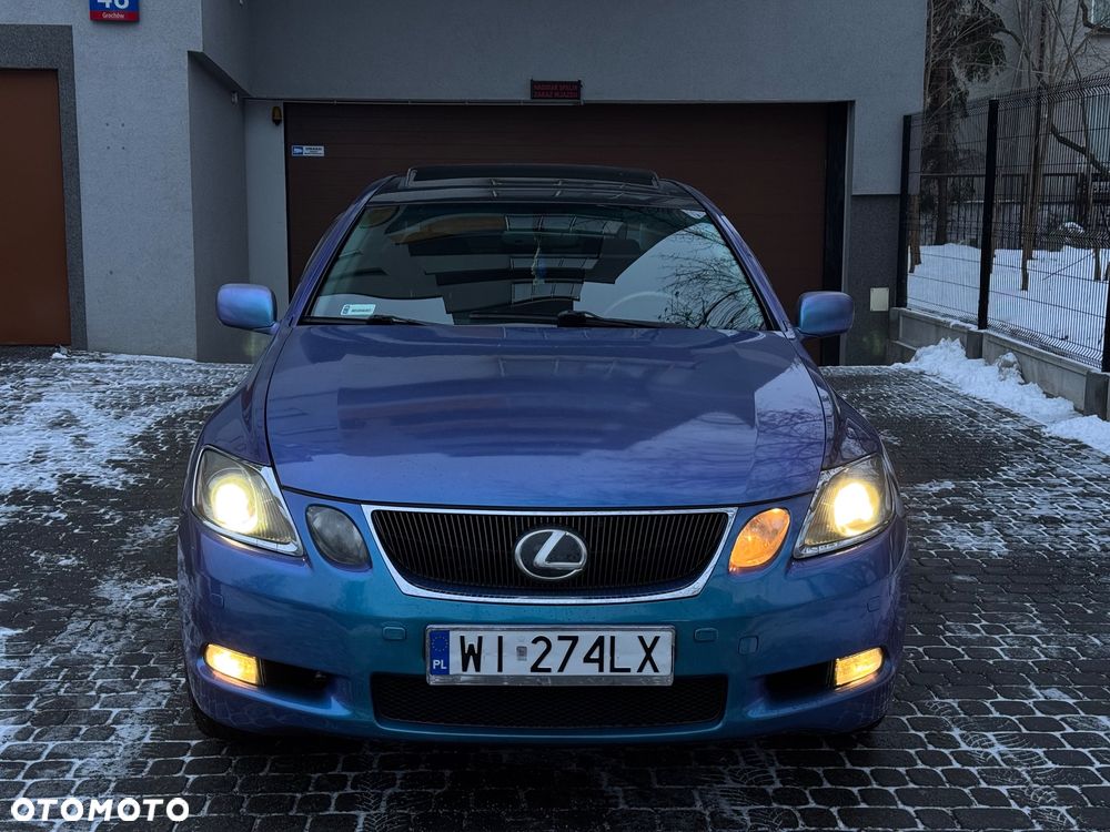 Lexus GS - 9