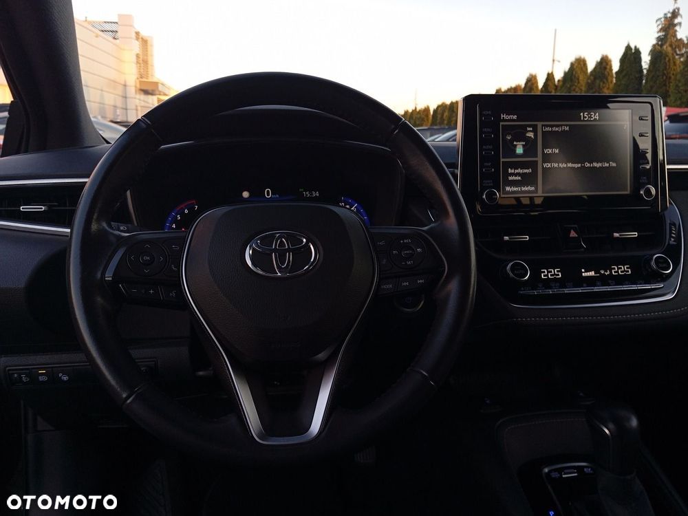 Toyota Corolla 1.8 Hybrid Comfort - 21