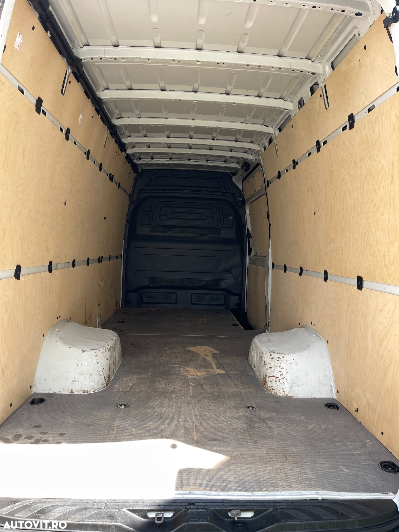 Mercedes-Benz Sprinter 519 3.0CDI V6  LUNG  PUNTE DUBLA - 16