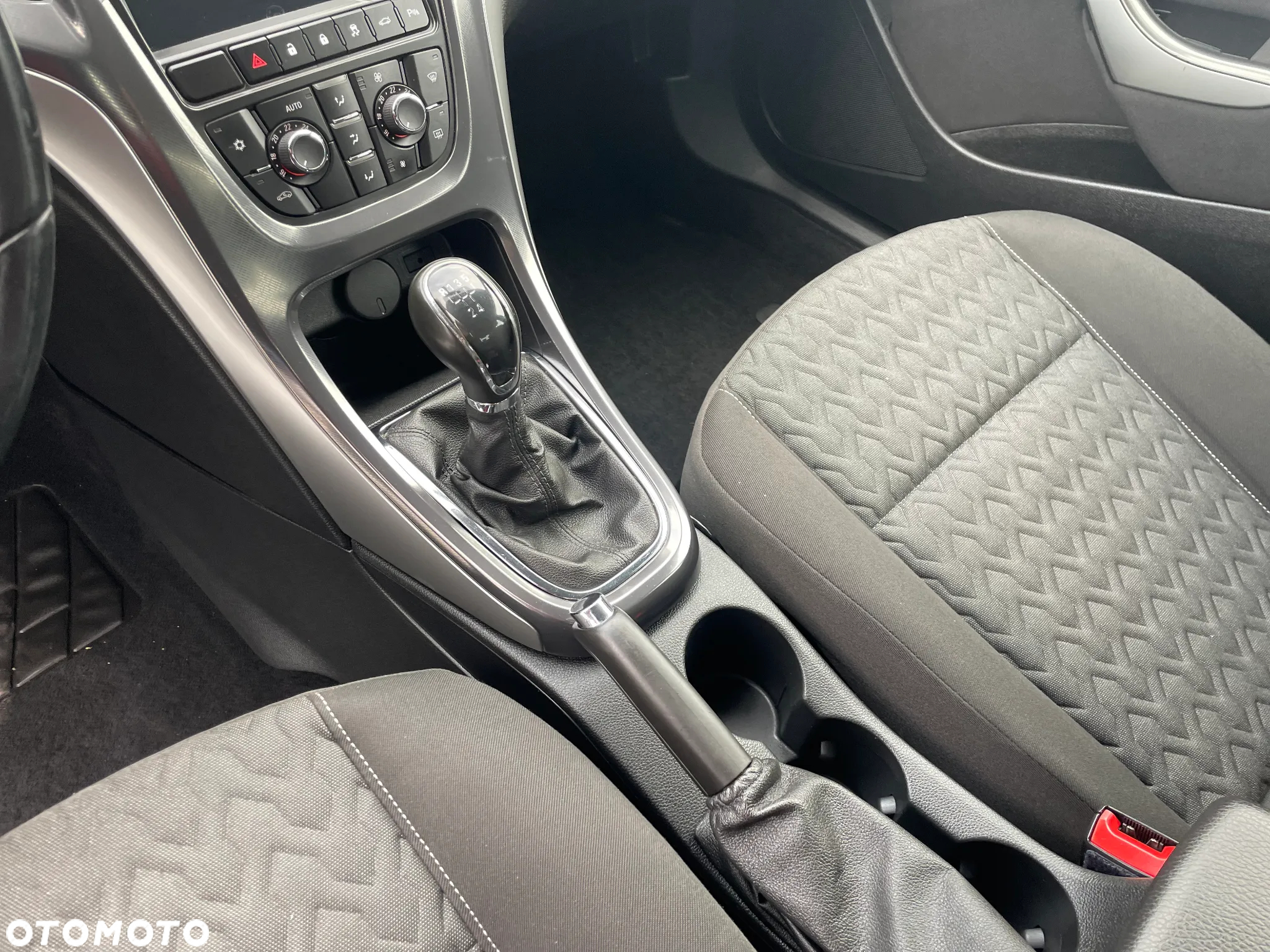 Opel Astra - 12