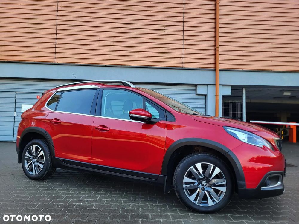 Peugeot 2008 BlueHDi 100 STOP & START Allure - 15