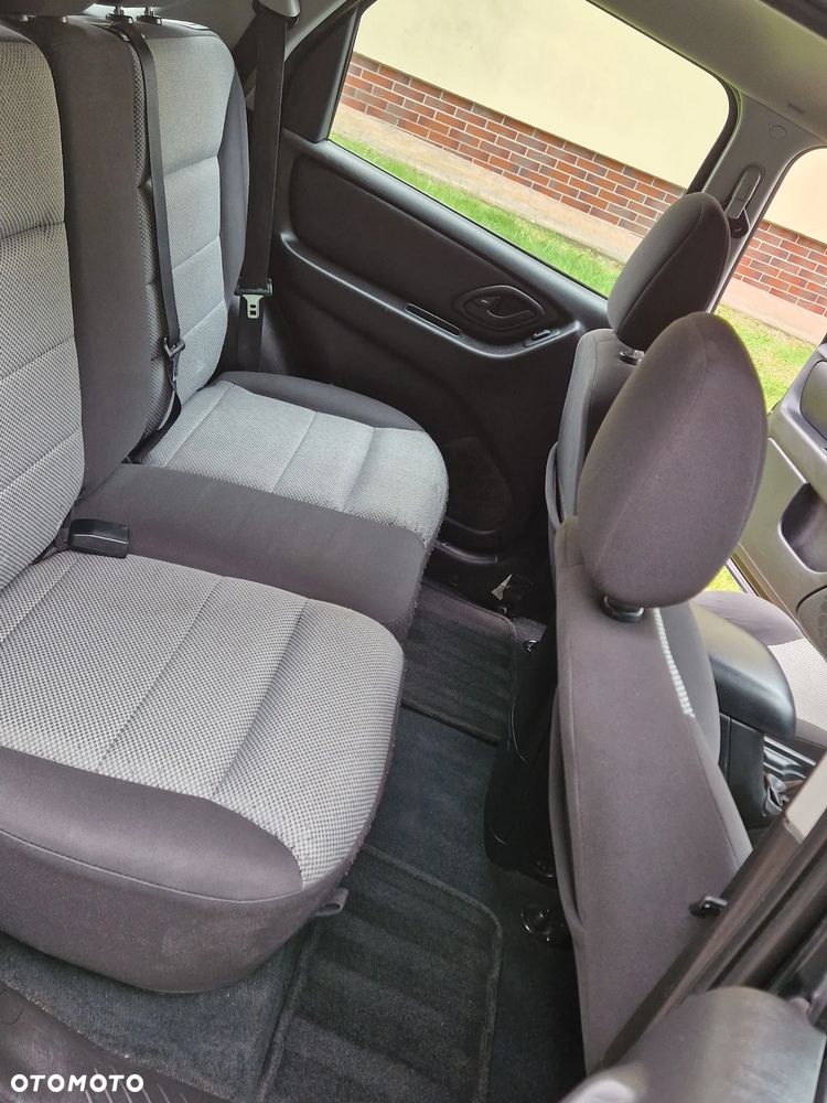 Ford Maverick Standard - 22